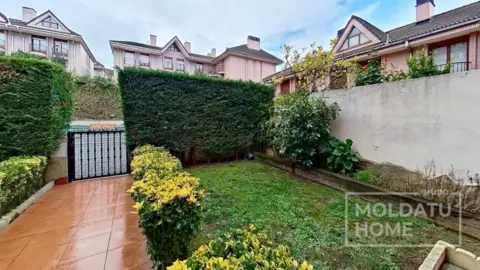 Casa adosada en Valle de Trapagaran