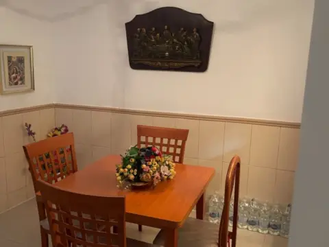 Chalet en calle del Tomillo, 6