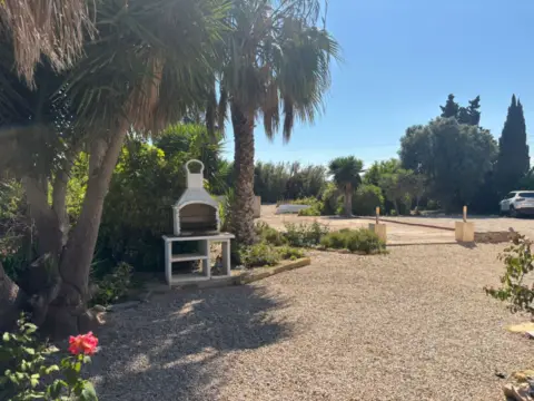 Finca rústica en Núcleo Urbano