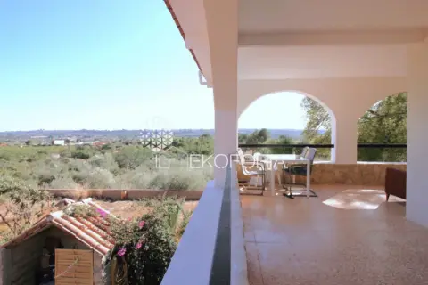 Chalet en Urbanizaciones Cumbres de Calicanto-Manyes-Barbeta