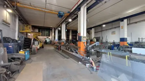 Nave industrial en Cuevas Blancas Bajas