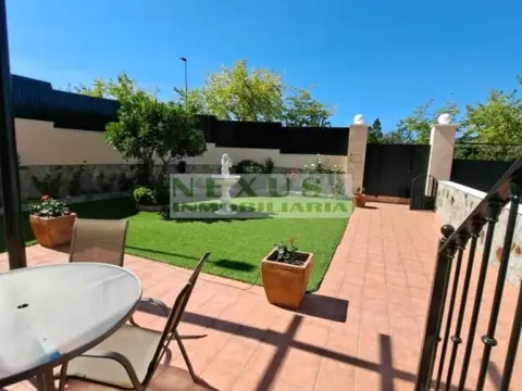 Casa adosada en Oeste-Nuevo Oeste