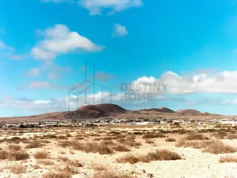 Terreno en Lajares