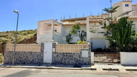 Dúplex en Laroya