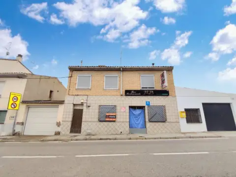 Local comercial en Cervera del Río Alhama