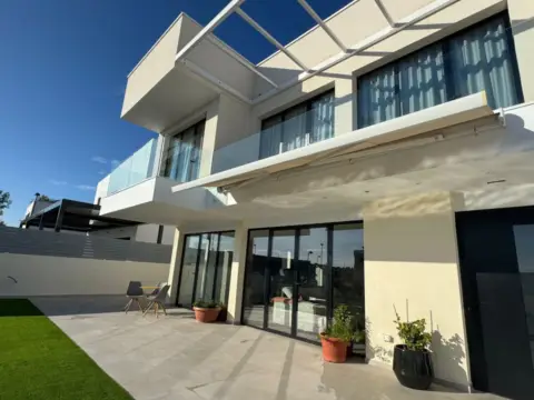 Chalet en El Vedat-Santa Apol·lònia