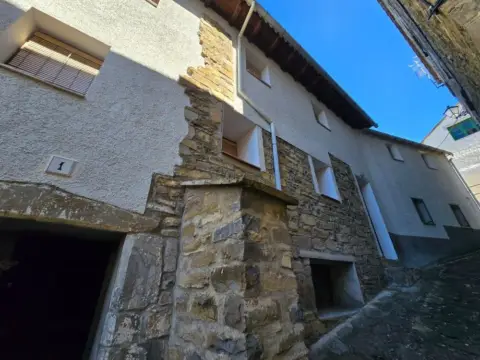 Casa en Jasa