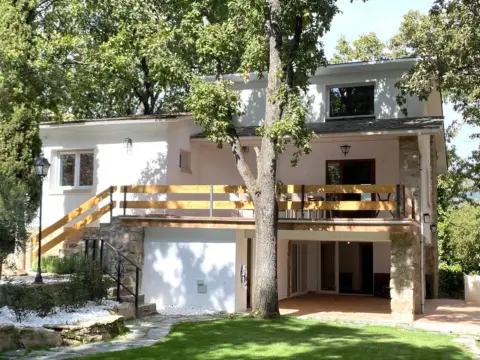 Chalet en Extrarradio de Miraflores de la Sierra