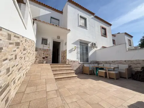 Casa adosada en Aljaraque