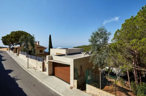 Casa en Canyelles-La Montgoda