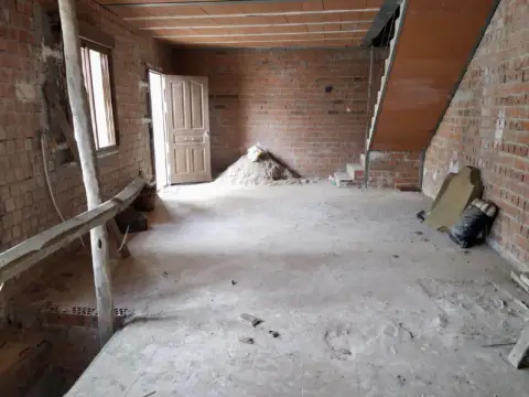 Chalet en Malpartida de Plasencia