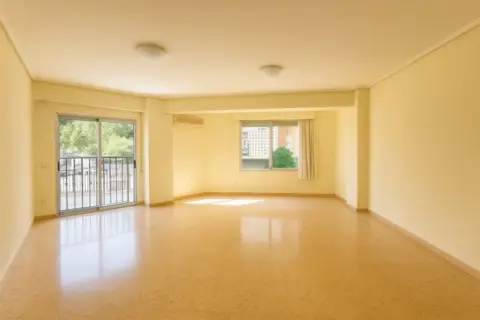 Piso en La Raïosa-San Vicente Mártir