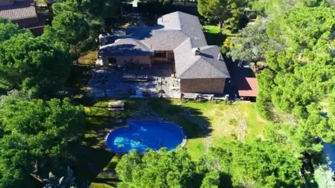 Chalet en Valdepastores-Pino Centinela-Las Encinas