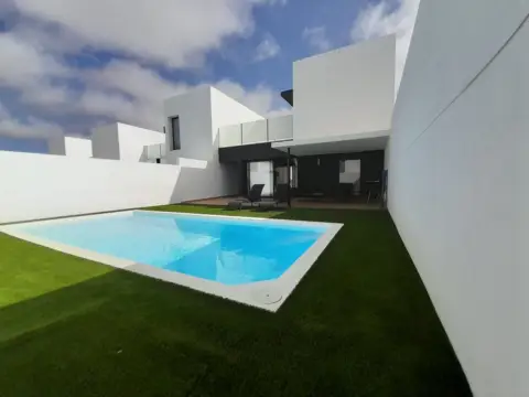 Chalet en La Oliva