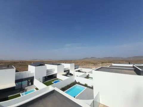 Chalet en La Oliva
