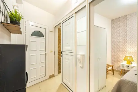 Piso en calle Viera Y Clavijo, 3