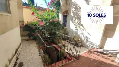 Casa adosada en Núcleo Urbano