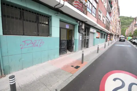 Local comercial en calle del Doctor Fleming, 17