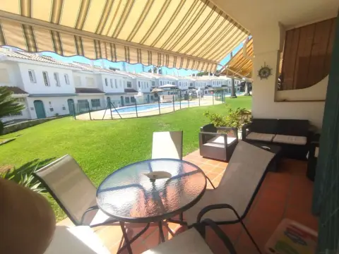 Casa adosada en Nuevo Portil