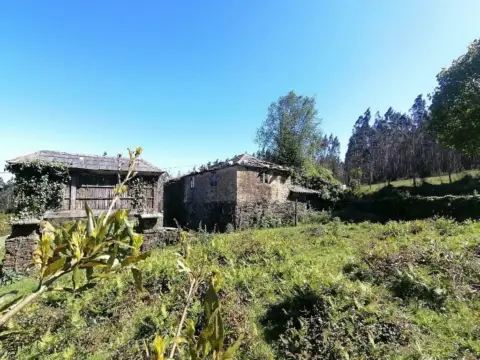 Casa en A Vila da Igrexa