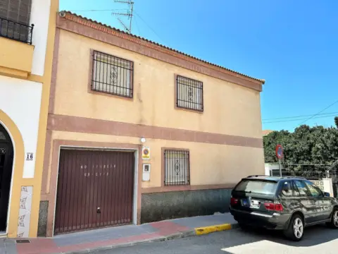 Chalet en calle Pino, nº 14