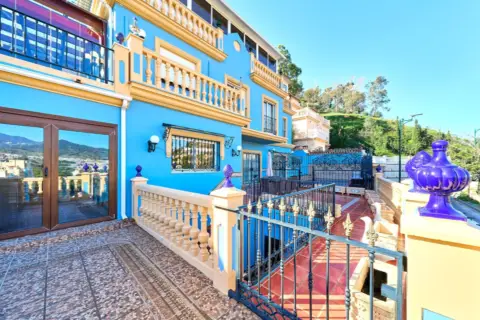 Chalet en La Malagueta-Monte Sancha