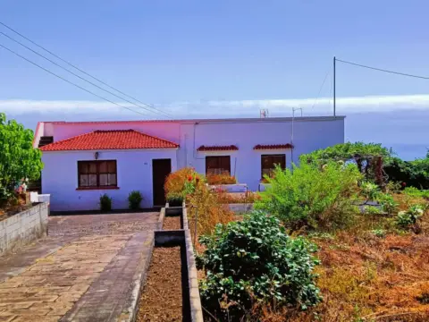 Chalet en San José de Breña Baja