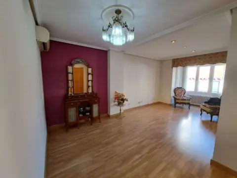 Piso en Casco Antiguo