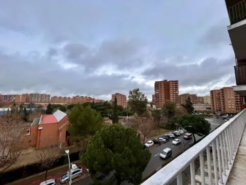 Piso en Hospital-Nuevo Centro