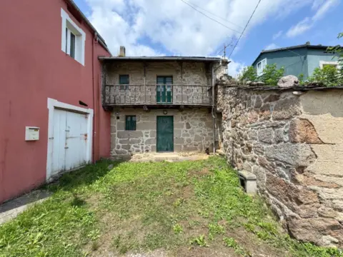Chalet en calle Canaledo - Bacoi, nº 7