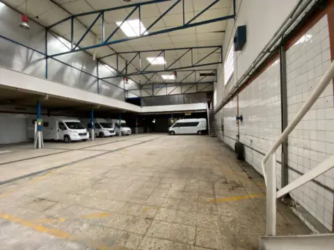Nave industrial en Cacicedo