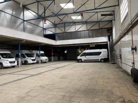 Nave industrial en Cacicedo