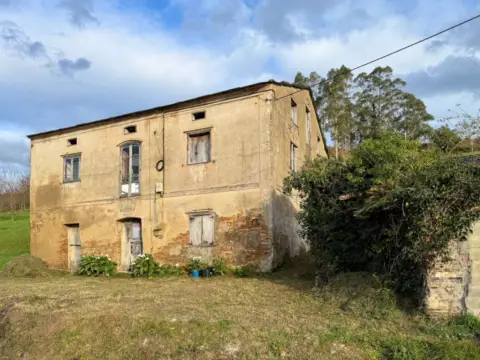 Chalet en calle O Carballal, nº 10