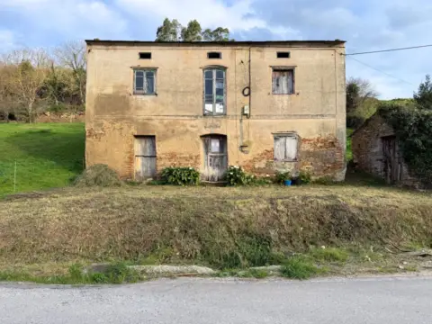Chalet en calle O Carballal, nº 10
