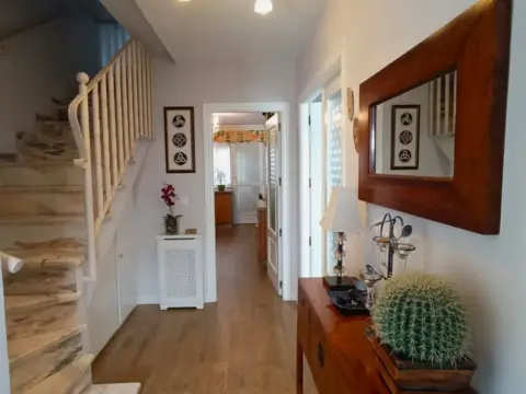 Casa adosada en Los Milagros-La Corchera