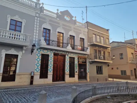 Chalet en calle de La Cort, nº 3