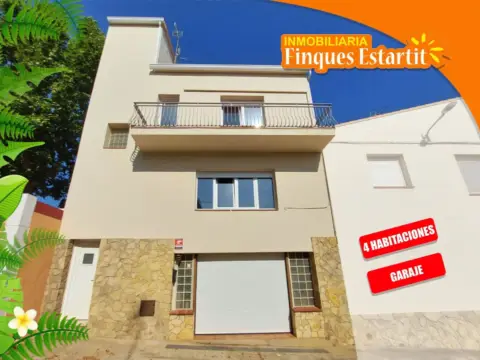 Chalet en Torroella de Montgrí Poble y Áreas Rurales