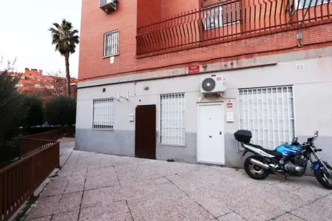 Piso en Palomeras Sureste