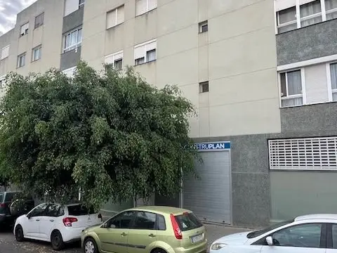 Local comercial en Tamaraceite-San Lorenzo-Casa Ayala