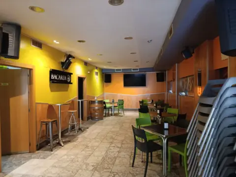 Local comercial en Erdialdea