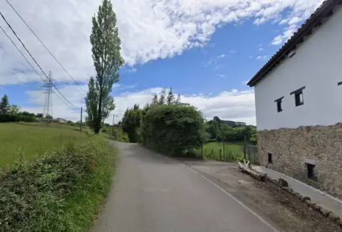 Chalet en La Manjoya-Parroquias Sur