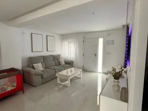 Chalet en El Atabal-El Chaparral-Los Morales