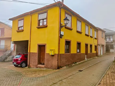 Chalet en Matarrosa del Sil