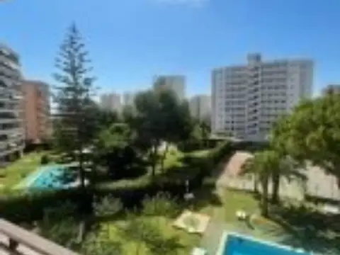 Piso en Avenida de Cataluña, 27