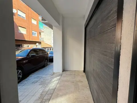 Piso en Nuevo Aranjuez-Ciudad de las Artes-El Mirador