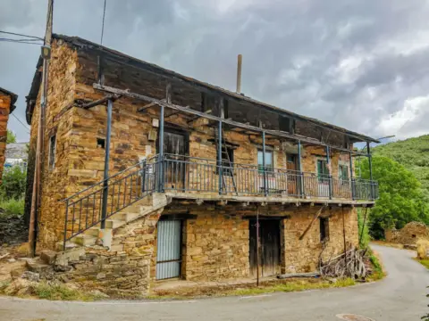 Casa en Pradela