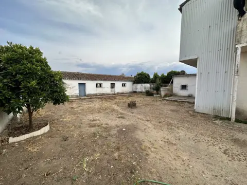 Chalet en Valdeíñigos de Tiétar