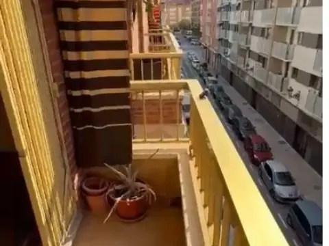 Piso en Nou Moles