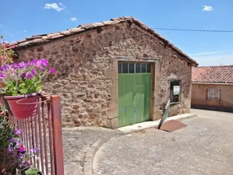 Chalet en Salas de los Infantes