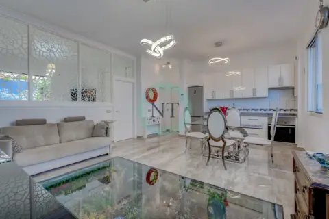 Apartamento en calle del Caracol